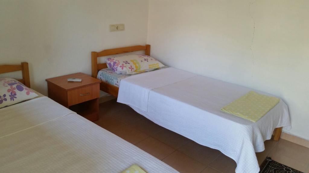 George House Bed and Breakfast Faralya Exterior foto