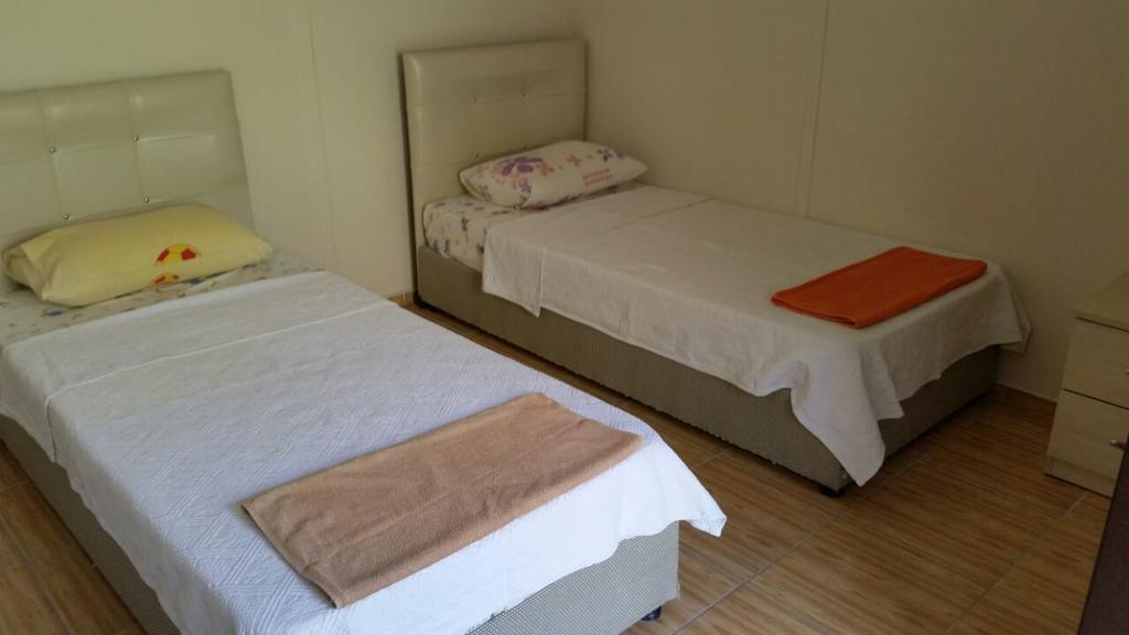 George House Bed and Breakfast Faralya Exterior foto