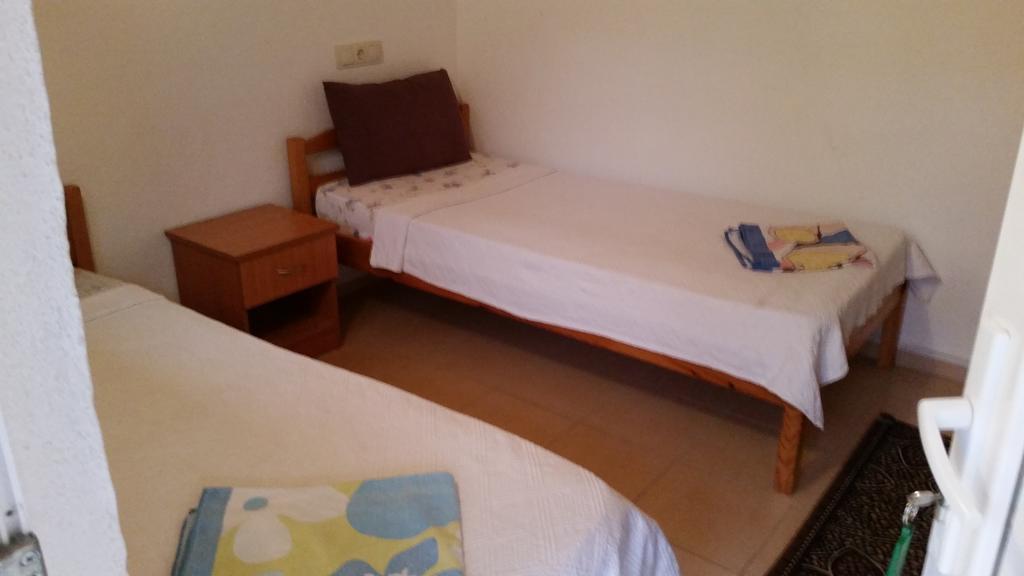 George House Bed and Breakfast Faralya Exterior foto
