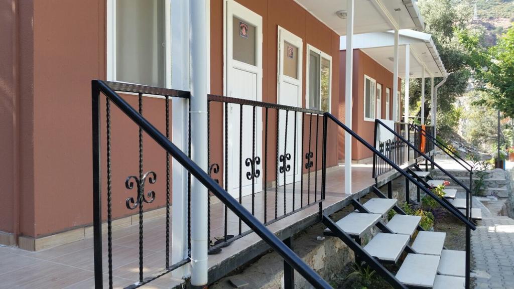 George House Bed and Breakfast Faralya Exterior foto